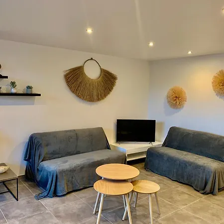 Marinesappartement, La Marina Tropezienne 100m Plage Wifi Fibre Apartment Cogolin