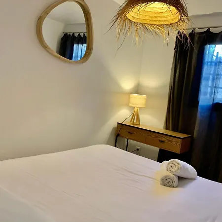 Marinesappartement, La Marina Tropezienne 100m Plage Wifi Fibre Apartment